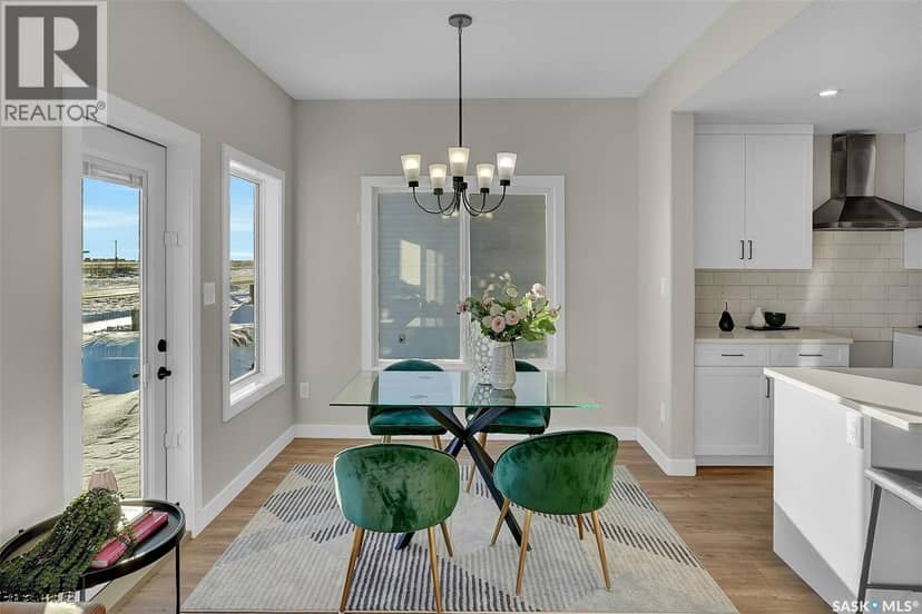 321 Cockcroft STREET — photo 8 of 35