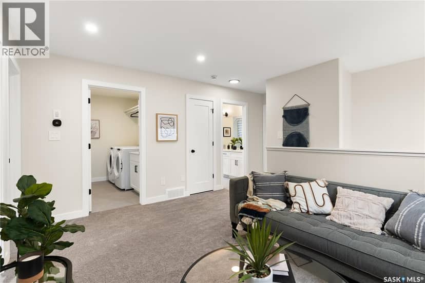 349 Cockcroft STREET — photo 17 of 33