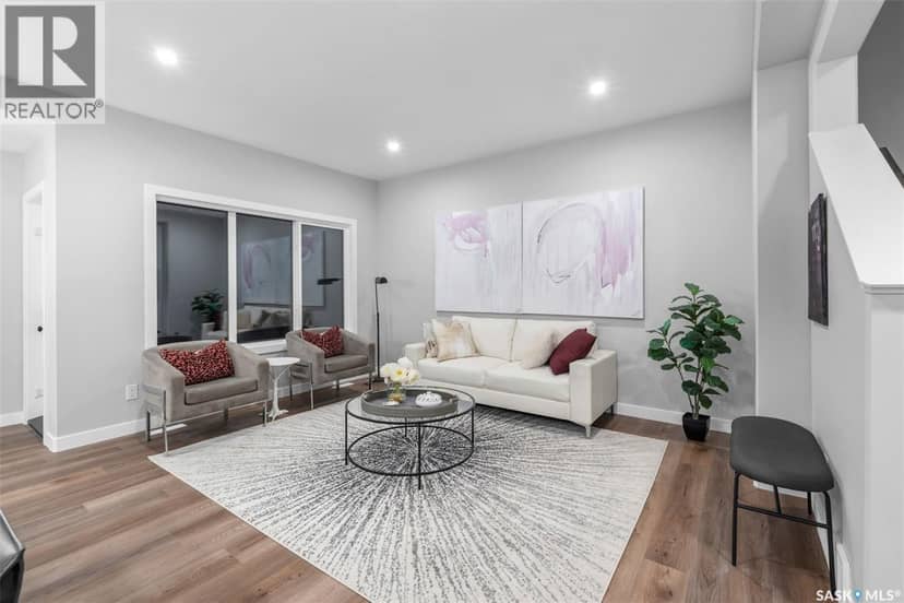 535 Traeger MANOR — photo 10 of 30