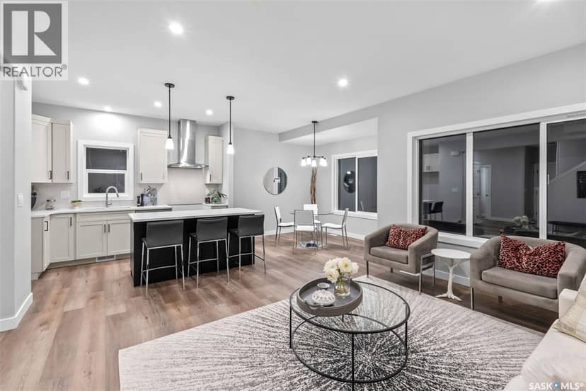 535 Traeger MANOR — photo 11 of 30