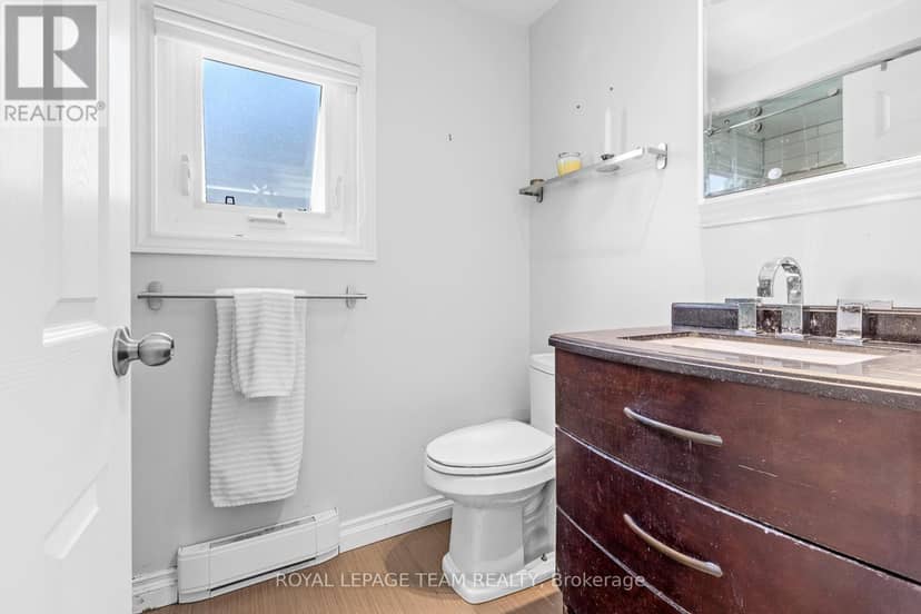 25 Grady Crescent — photo 22 of 40