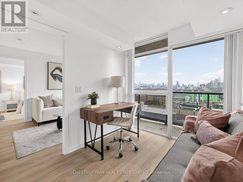 2111E - 36 Lisgar Street — photo 17 of 25
