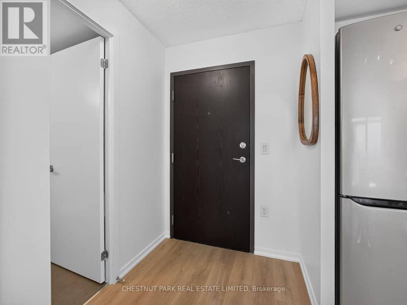 2111E - 36 Lisgar Street — photo 24 of 25