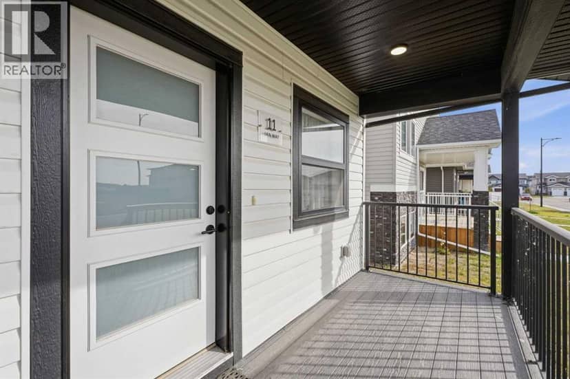 11 Ian Way, Sylvan Lake, photo 4