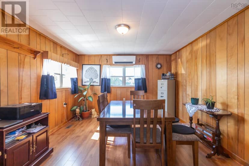 2252 Highway 1 — photo 19 of 40