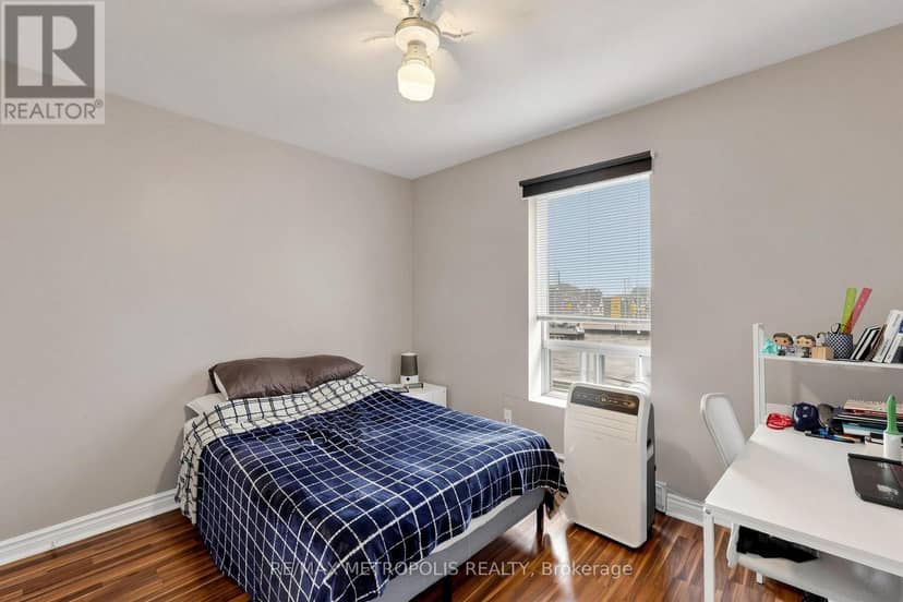 742 Dufferin Street — photo 18 of 40
