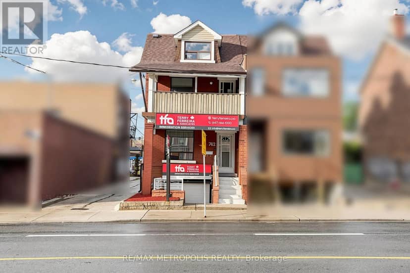 742 Dufferin Street, Toronto