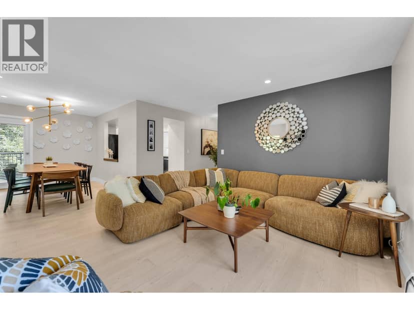 10 1140 FALCON DRIVE, Coquitlam