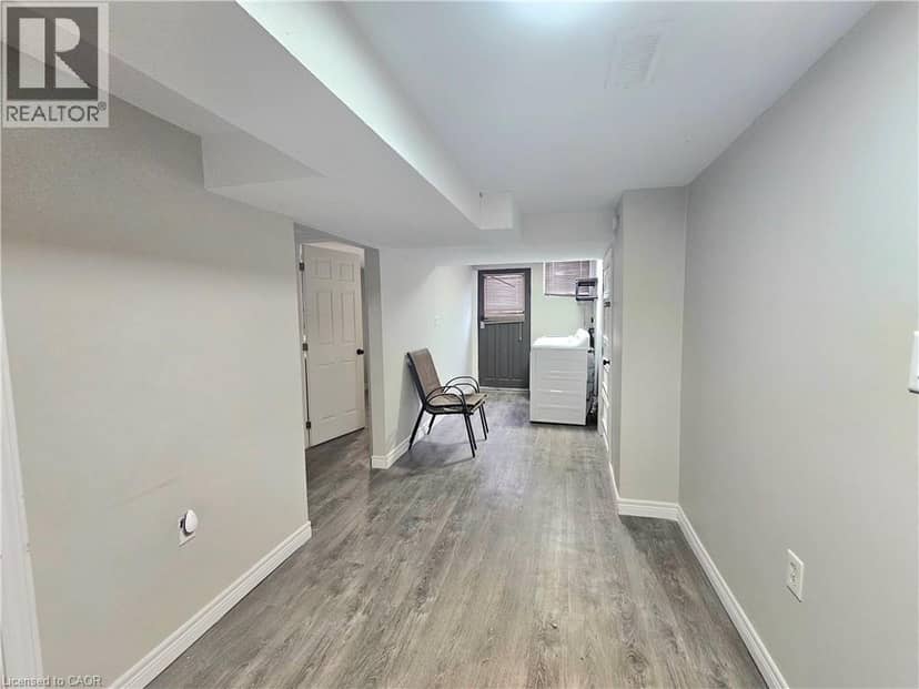 92 COPPERFIELD Crescent — photo 16 of 25