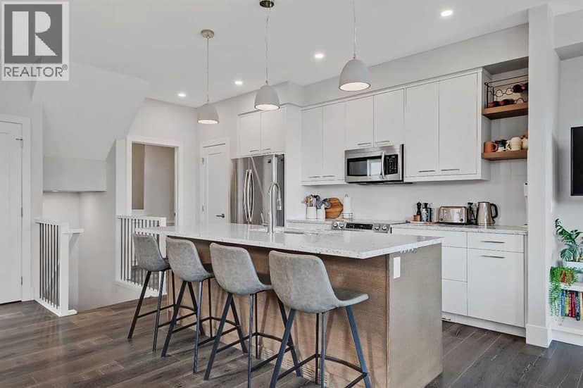 2, 1936 25A Street SW, Calgary, photo 2