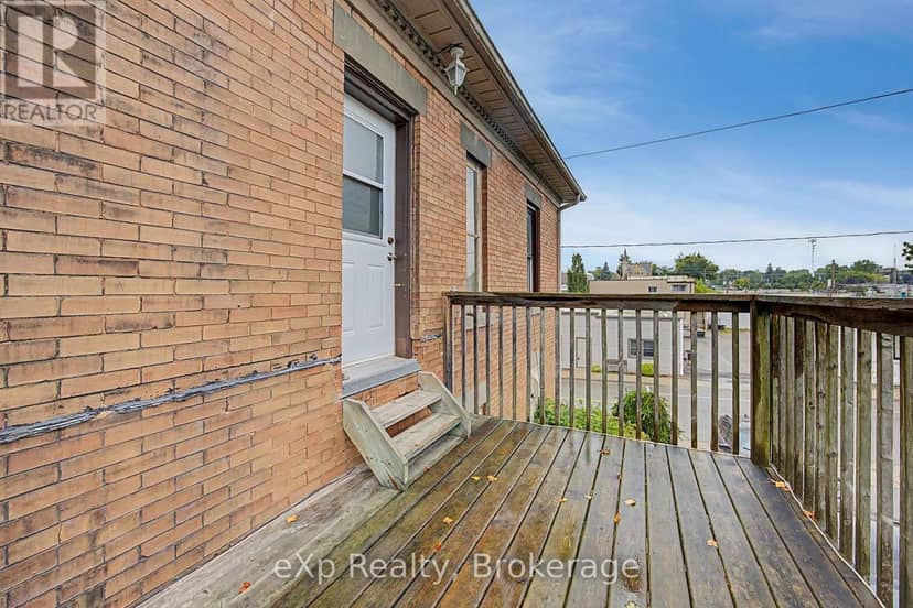 22 Harvey Street — photo 24 of 33