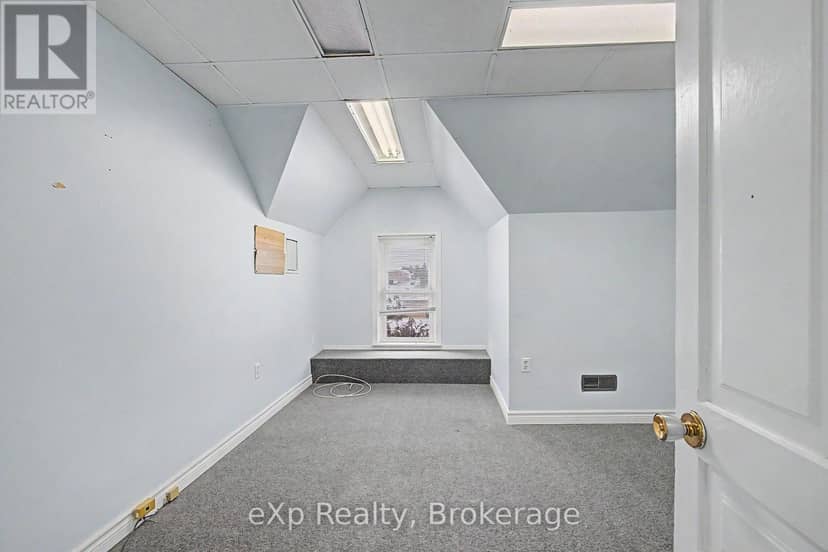 22 Harvey Street — photo 22 of 33