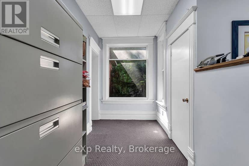 22 Harvey Street — photo 7 of 33