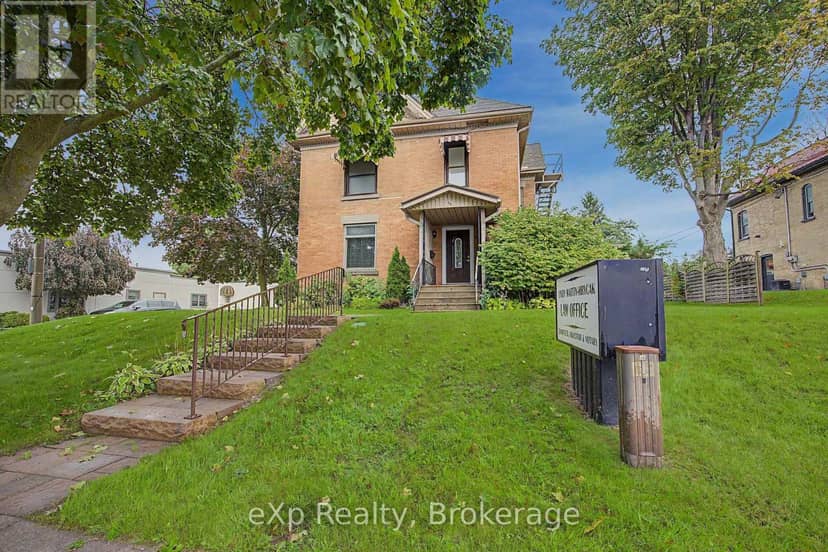 22 Harvey Street — photo 2 of 33
