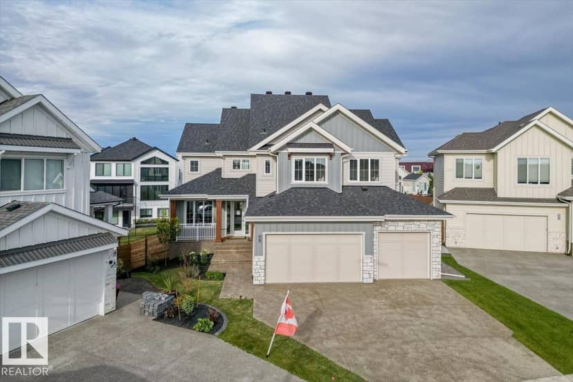 8 Jardin Pl, St. Albert