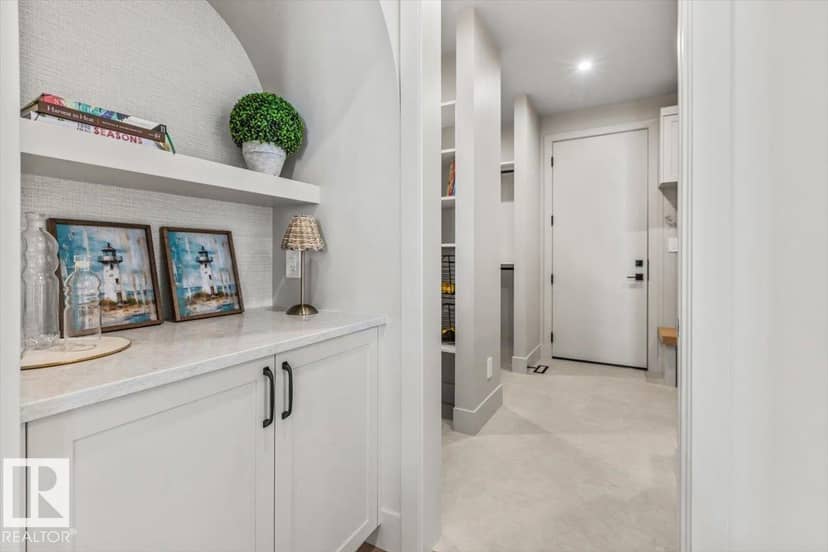 8 Jardin Pl — photo 24 of 40