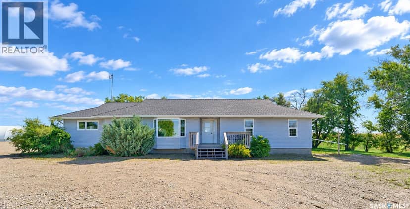 Prairie View Estate — photo 1 of 40