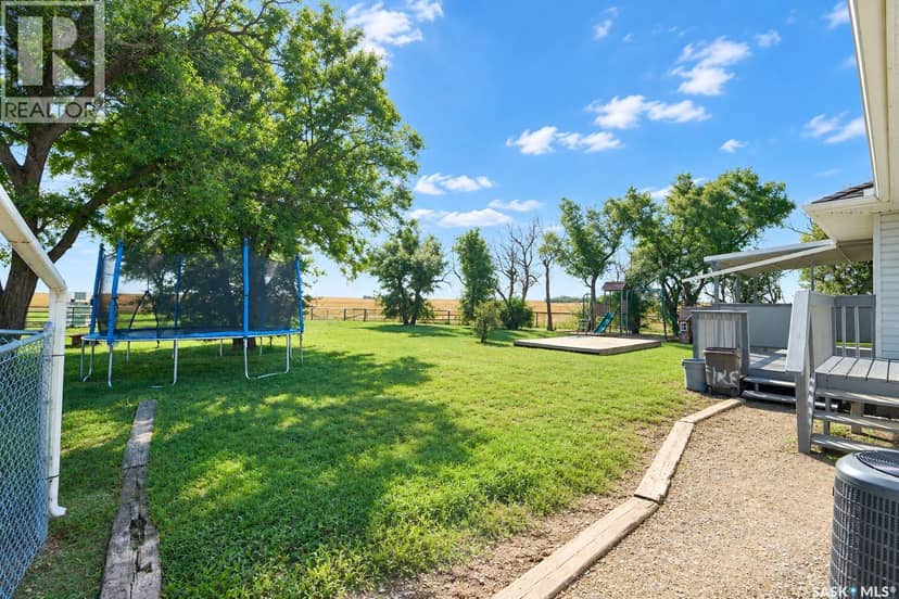 Prairie View Estate — photo 11 of 40