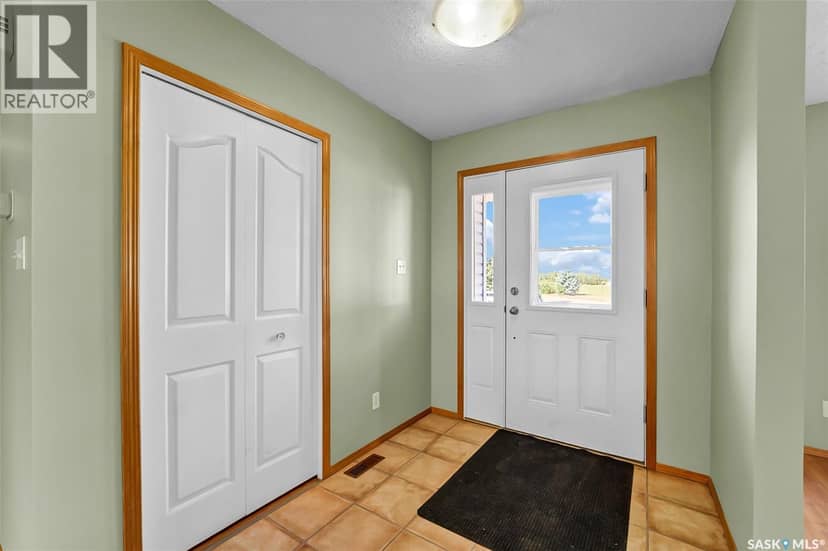 Prairie View Estate — photo 19 of 40