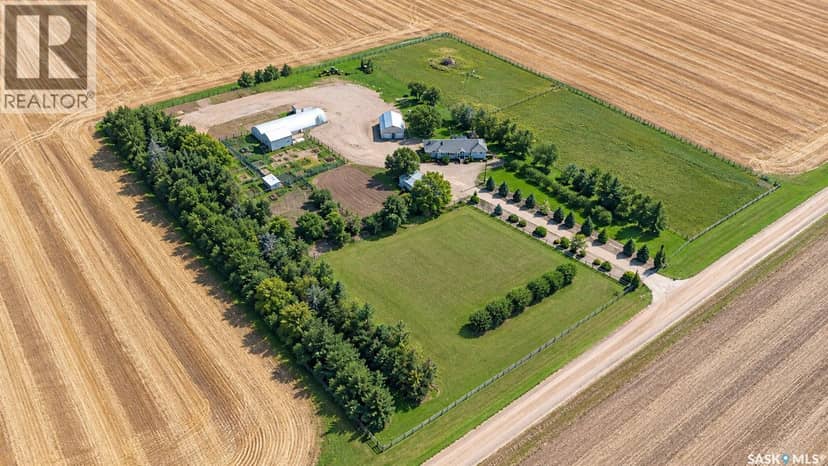 Prairie View Estate — photo 3 of 40