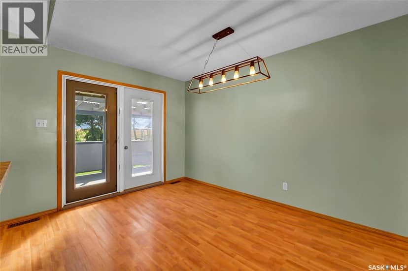 Prairie View Estate — photo 30 of 40