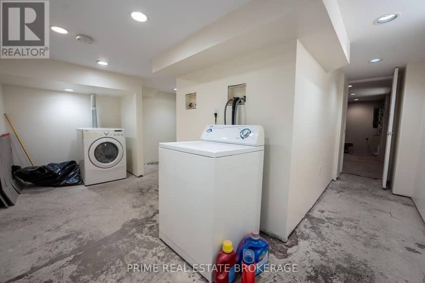500-502 Colborne Street — photo 33 of 33
