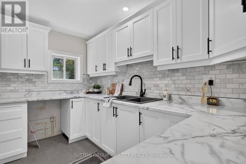 1825 Longwoods Drive — photo 14 of 39