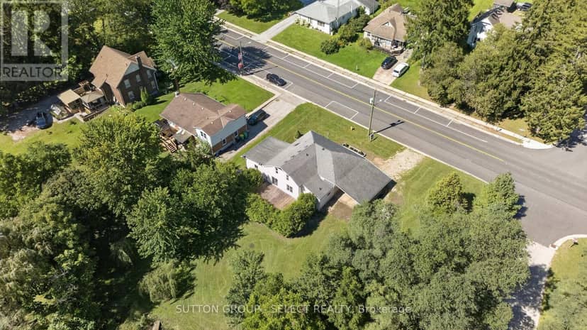 1825 Longwoods Drive, Southwest Middlesex, photo 2