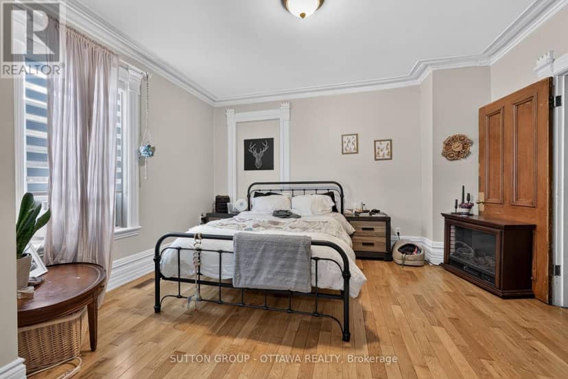 438 Lewis Street — photo 10 of 37