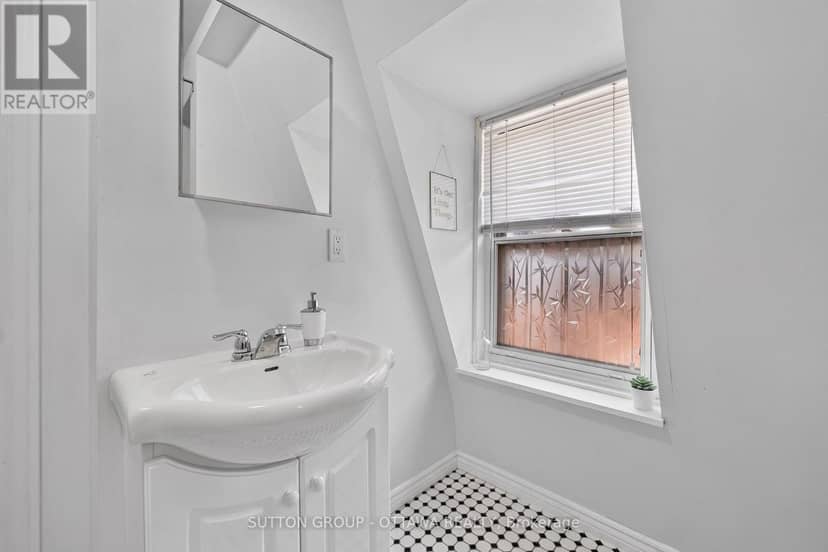 438 Lewis Street — photo 30 of 37