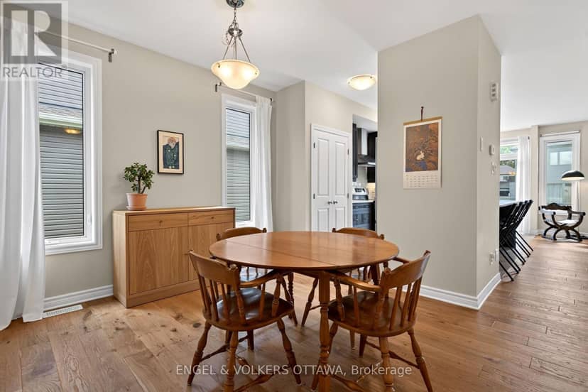 920 Lucerne Drive — photo 11 of 40