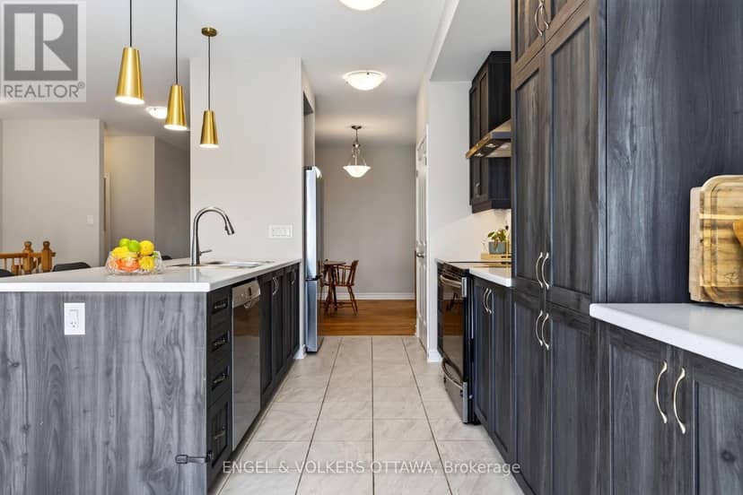 920 Lucerne Drive — photo 13 of 40