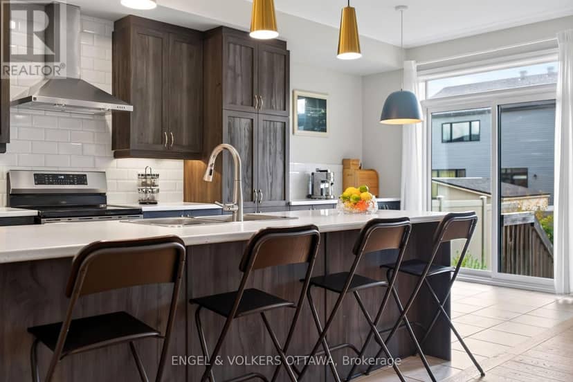 920 Lucerne Drive — photo 16 of 40
