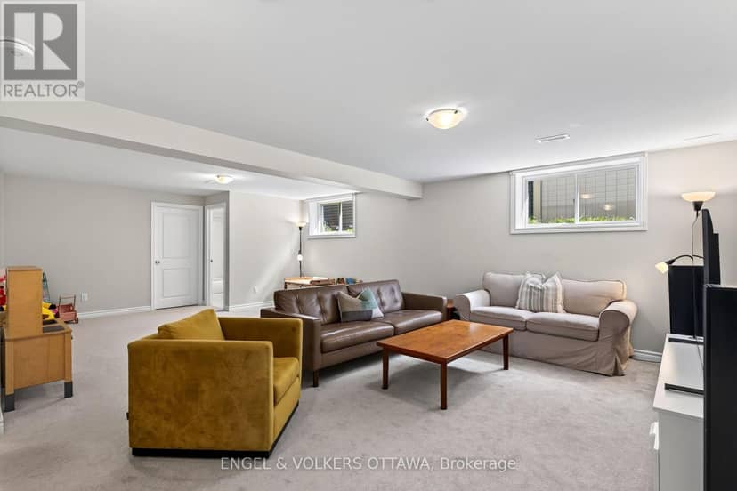 920 Lucerne Drive — photo 33 of 40