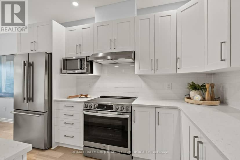 56 Kayenta Street — photo 12 of 37