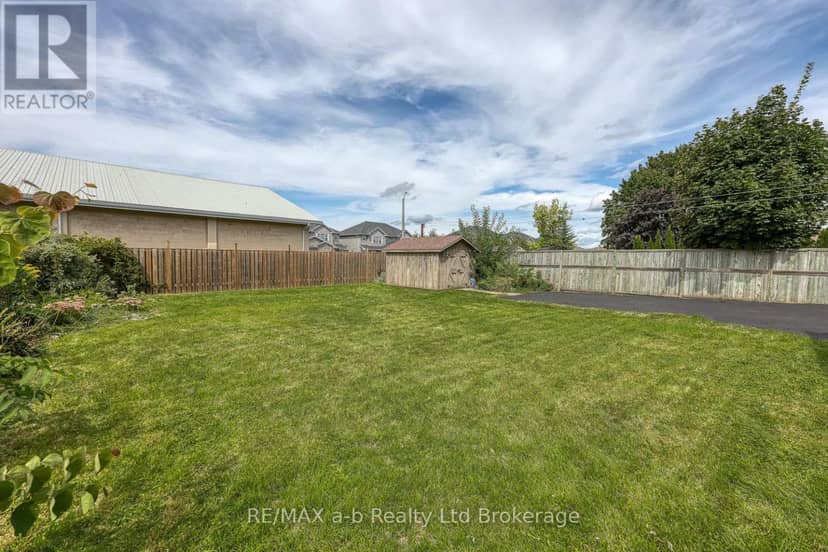 26 Glenn Avenue — photo 11 of 40