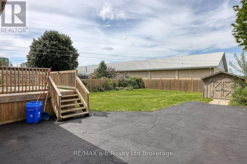 26 Glenn Avenue — photo 6 of 40