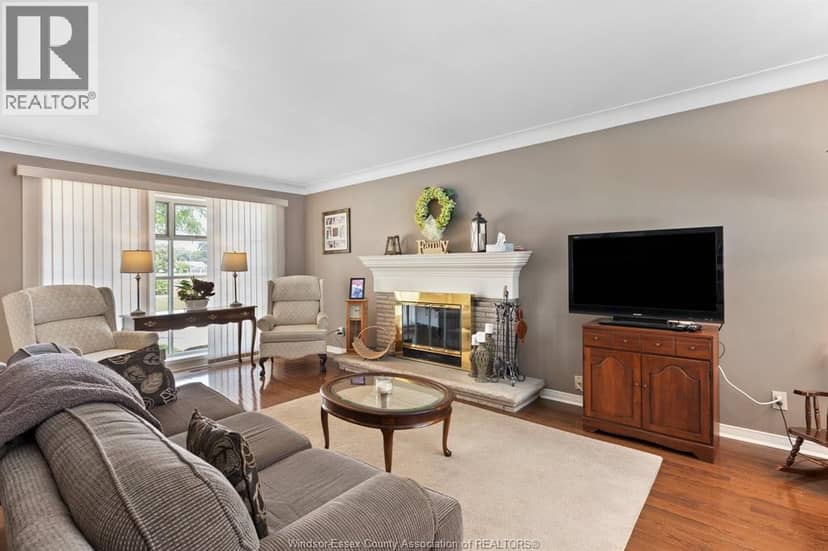 3495 Everts Avenue — photo 4 of 34