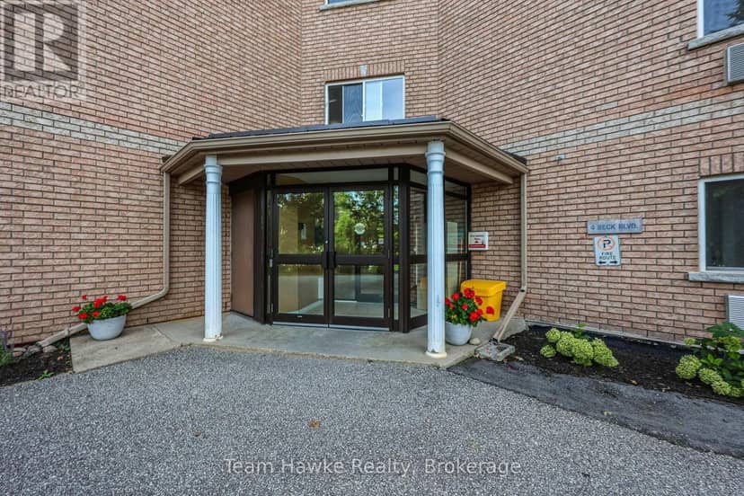 306 - 4 Beck Boulevard — photo 3 of 40