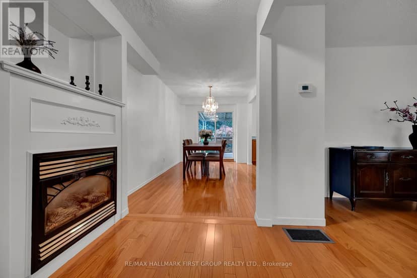 963 Renfrew Court — photo 18 of 31