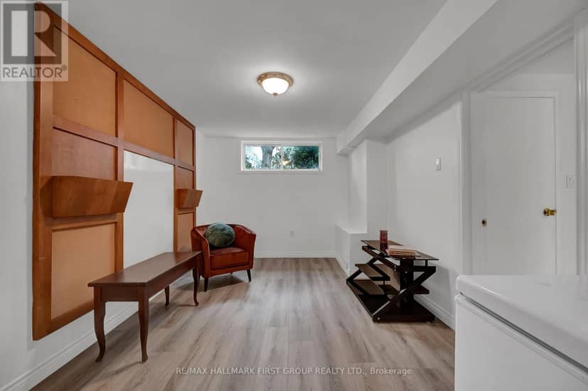 963 Renfrew Court — photo 6 of 31