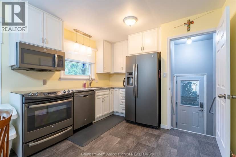 681 Centennial Street — photo 7 of 40