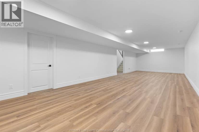 1222 Campana Crescent — photo 25 of 29