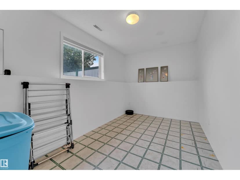 916 Jordan Cr NW — photo 33 of 40