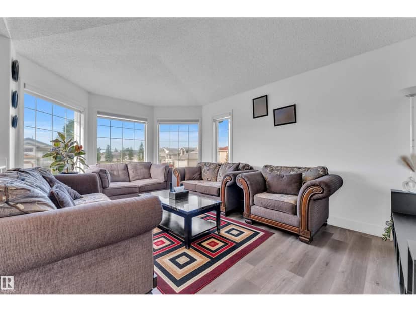 916 Jordan Cr NW, Edmonton, photo 7