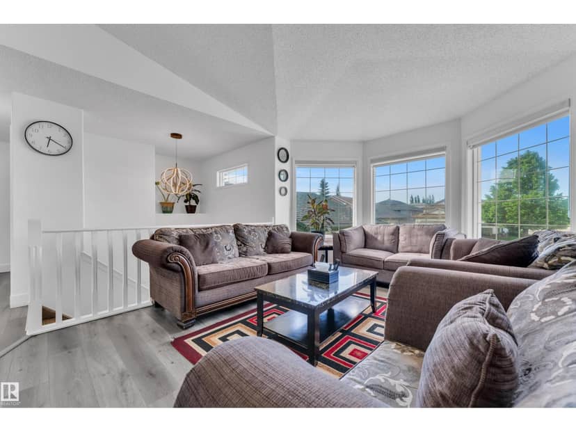916 Jordan Cr NW, Edmonton, photo 8