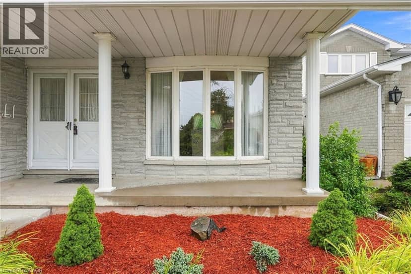 158 RUSHDALE Drive, Hamilton, photo 4