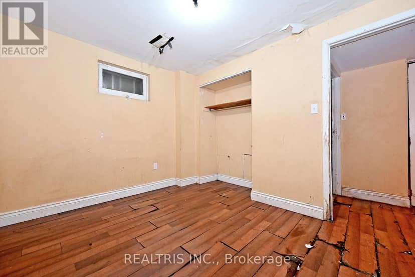 116 Sutherland Avenue — photo 25 of 33
