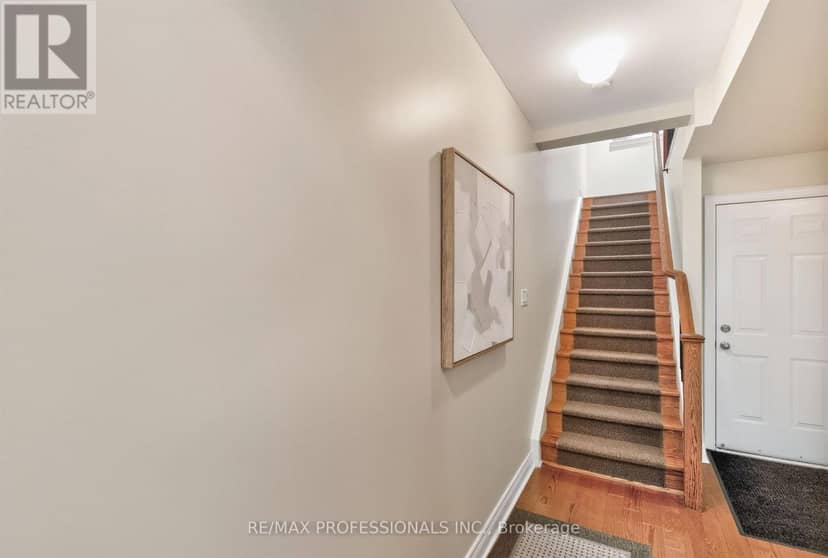 80 Furrow Lane, Toronto, photo 3