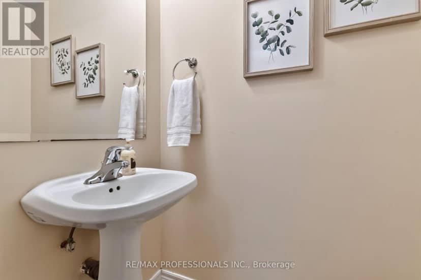80 Furrow Lane, Toronto, photo 8